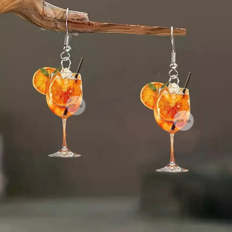 أقراط على شكل كأس نبيذ لمهرجان - مراجعة Wine Beer Festival وسعره